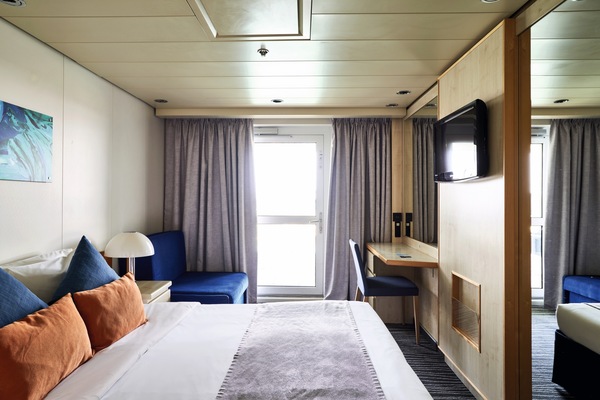 Marella Cruises, Marella Voyager, Balcony Cabin Large Balcony 3 ©Tom Fallon.jpg